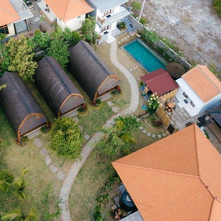 Wooden Puri Guesthouse Uluwatu Eksteriør billede