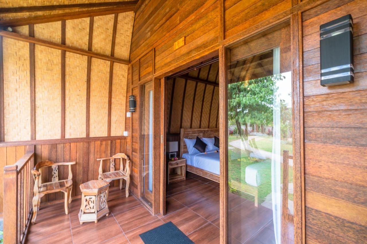 Wooden Puri Guesthouse Uluwatu Eksteriør billede