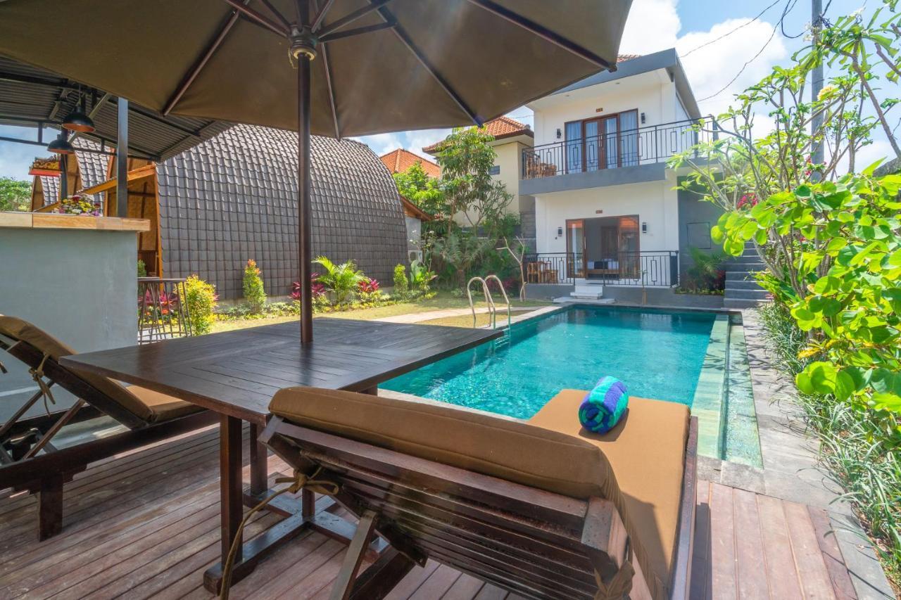 Wooden Puri Guesthouse Uluwatu Eksteriør billede