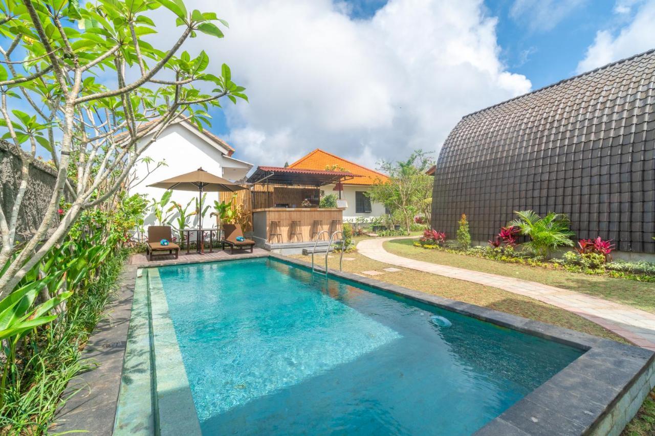 Wooden Puri Guesthouse Uluwatu Eksteriør billede